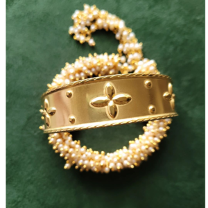 Manchette Triple Fleurs